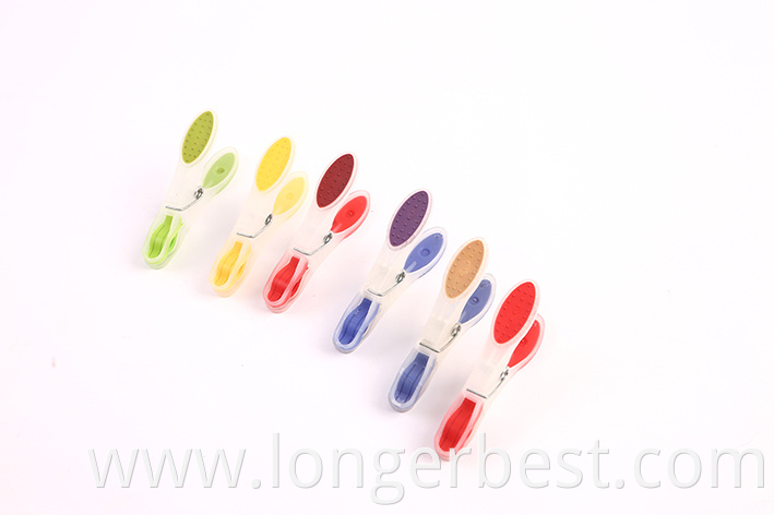 Double-color clothes pegs-1